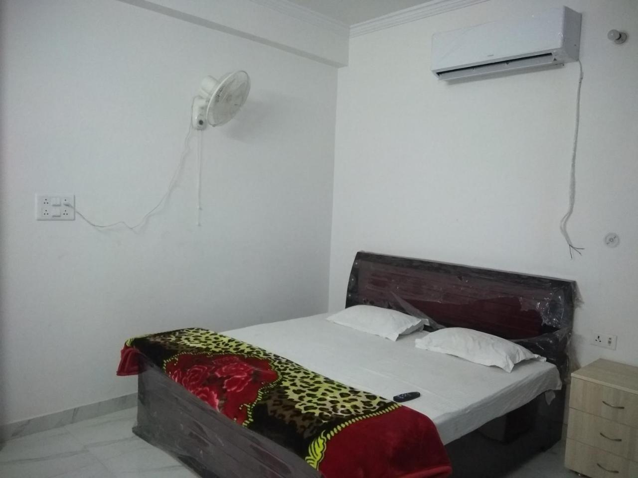 Pardhan Guest House Bāra Banki Exterior foto